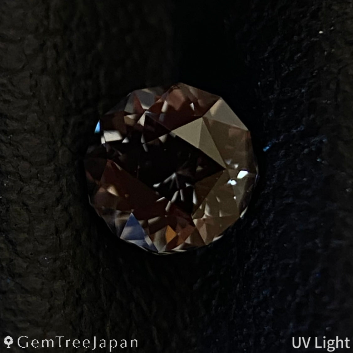 【Trial Price】Grey Spinel 0.380ct / Burma