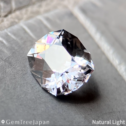 【Trial Price】Grey Spinel 0.564ct / Burma