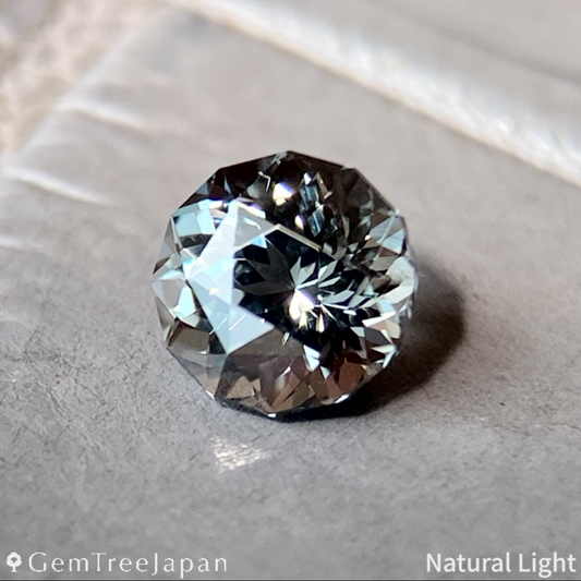 【Trial Price】Grey Spinel 0.380ct / Burma