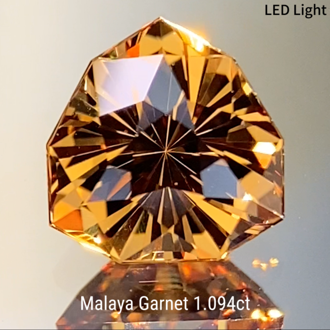 Malaya Garnet 1.094ct