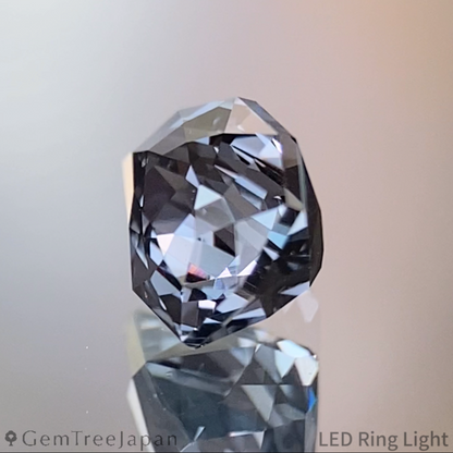 【Flame Frame】Grey Spinel 1.00ct / Burma