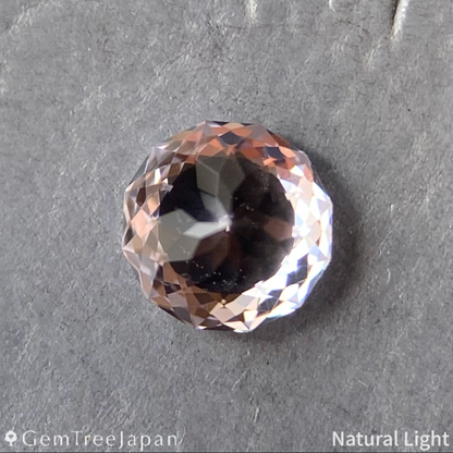 【Trial Price】"Super Gira Cut 121" Pale Pink Spinel 0.518ct / Myanmar (Burma)