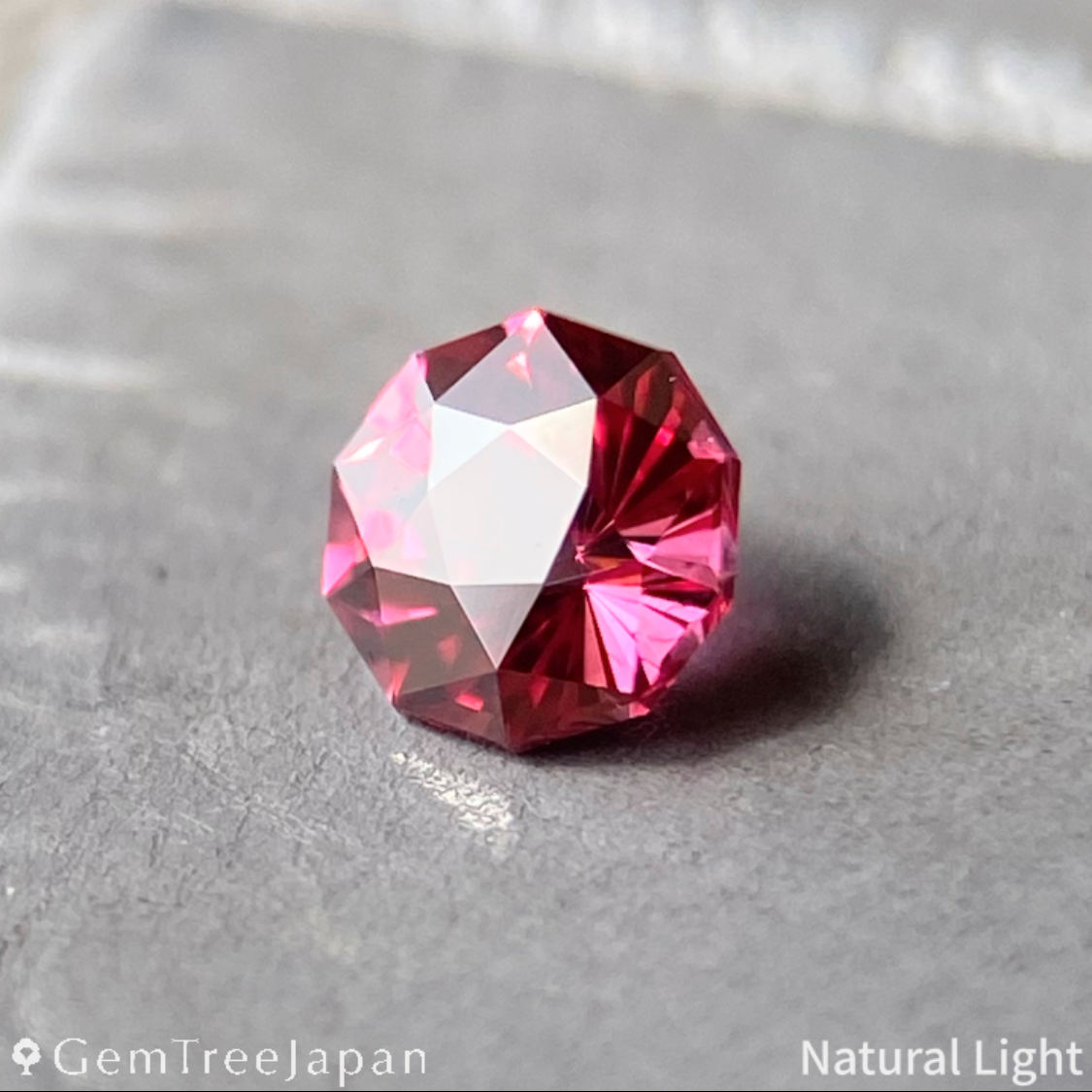 【Trial Price】"Narika Cut" Pink Spinel 0.168ct / Tanzania