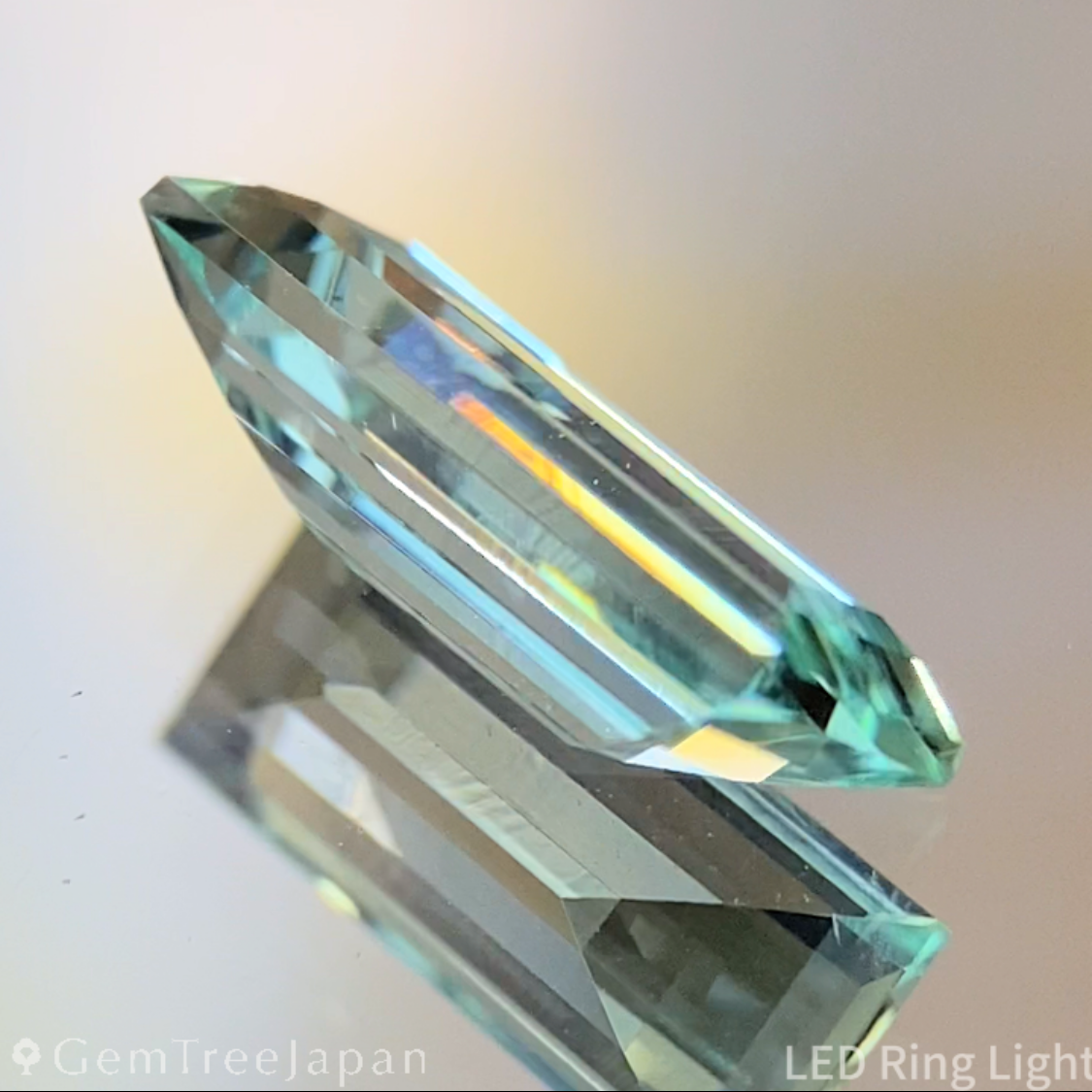 Green Beryl 1.230ct / Nigeria