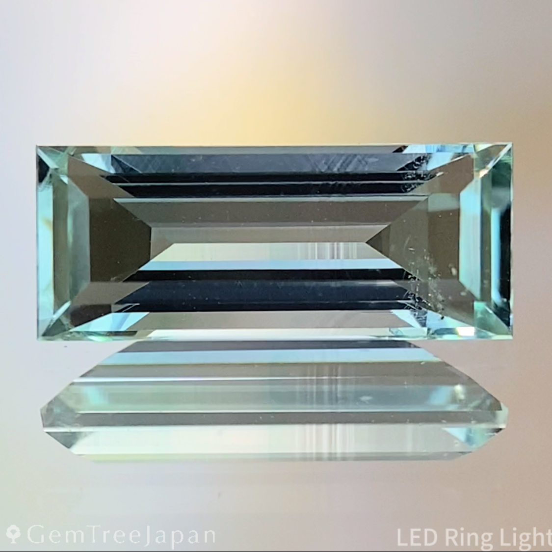 Green Beryl 1.230ct / Nigeria