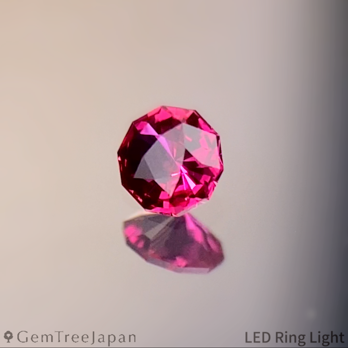 Ruby 0.104ct / Thailand