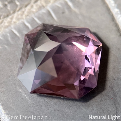 Orangy Purple Spinel 2.447ct / Sri Lanka