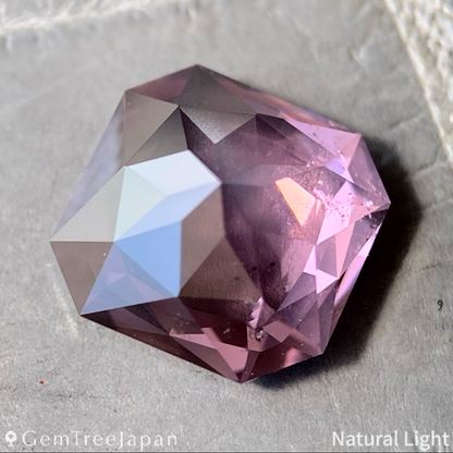 Orangy Purple Spinel 2.447ct / Sri Lanka