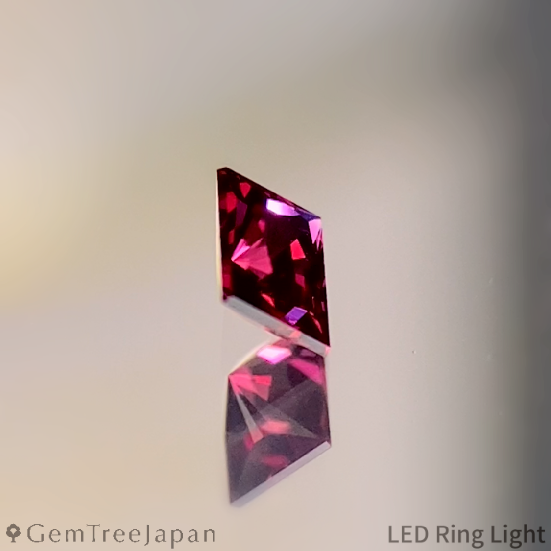 Ruby 0.140ct / Thailand