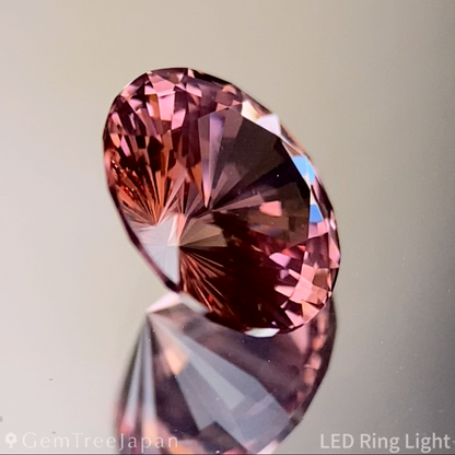 Malaya Garnet (Pyralspite) 1.344ct / Tanzania