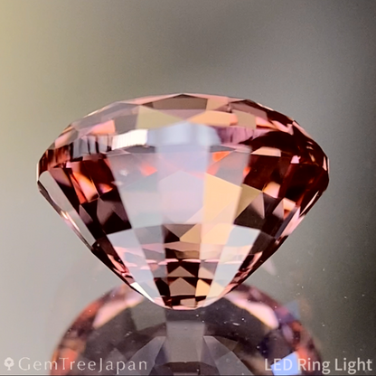 Malaya Garnet (Pyralspite) 2.027ct / Tanzania