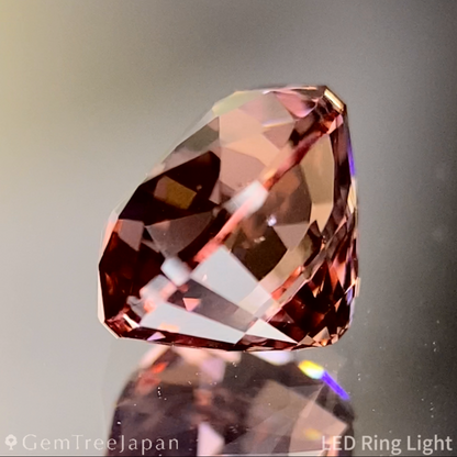 Malaya Garnet (Pyralspite) 2.027ct / Tanzania