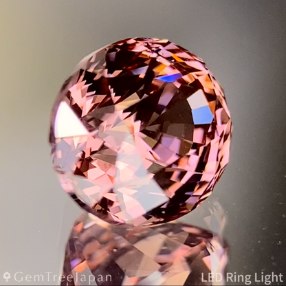 Malaya Garnet (Pyralspite) 2.027ct / Tanzania