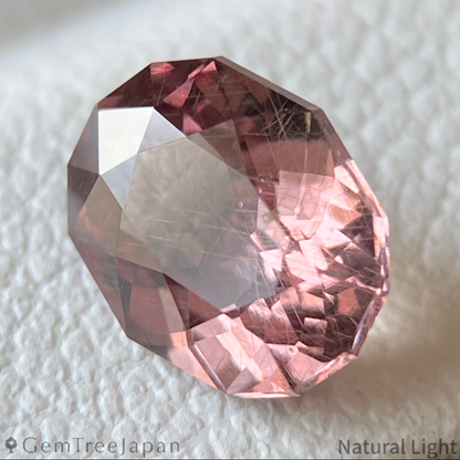 【Trial Price】Color Change Garnet (Pyralspite) 1.382ct / Tanzania