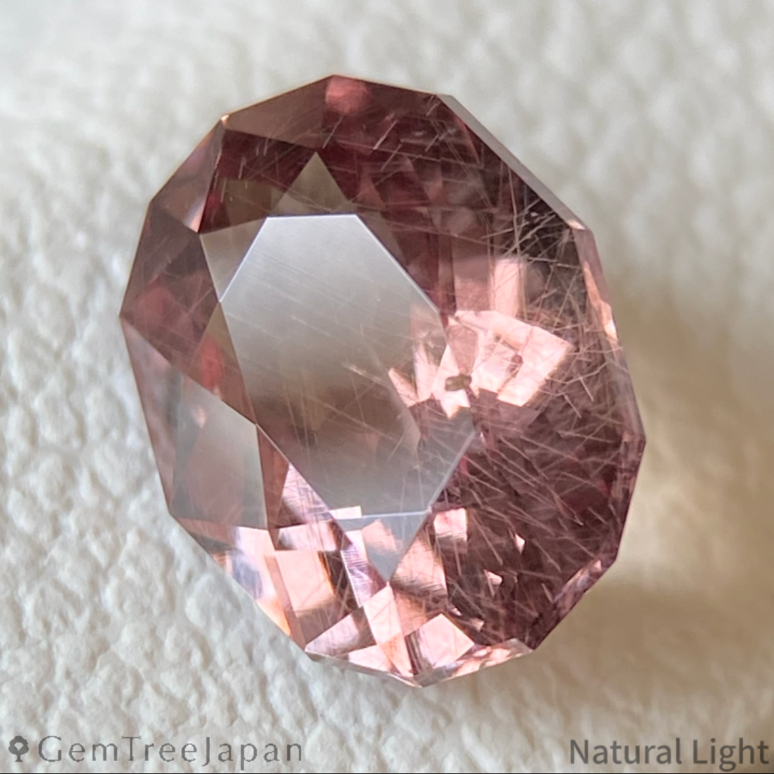 【Trial Price】Color Change Garnet (Pyralspite) 1.382ct / Tanzania