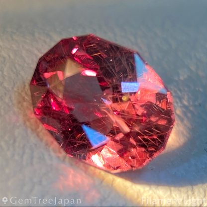 【Trial Price】Color Change Garnet (Pyralspite) 1.382ct / Tanzania