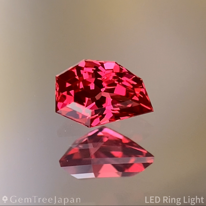 Pinkish Red Spinel 0.254ct / Burma