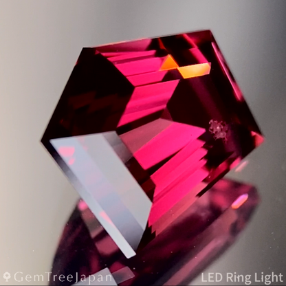 Malaya Garnet 3.335ct / Tanzania