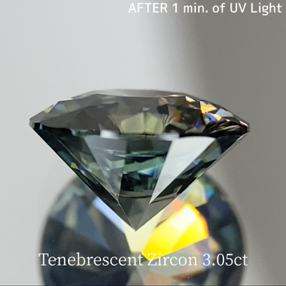 UV Tenebrescent Zircon 3.061ct