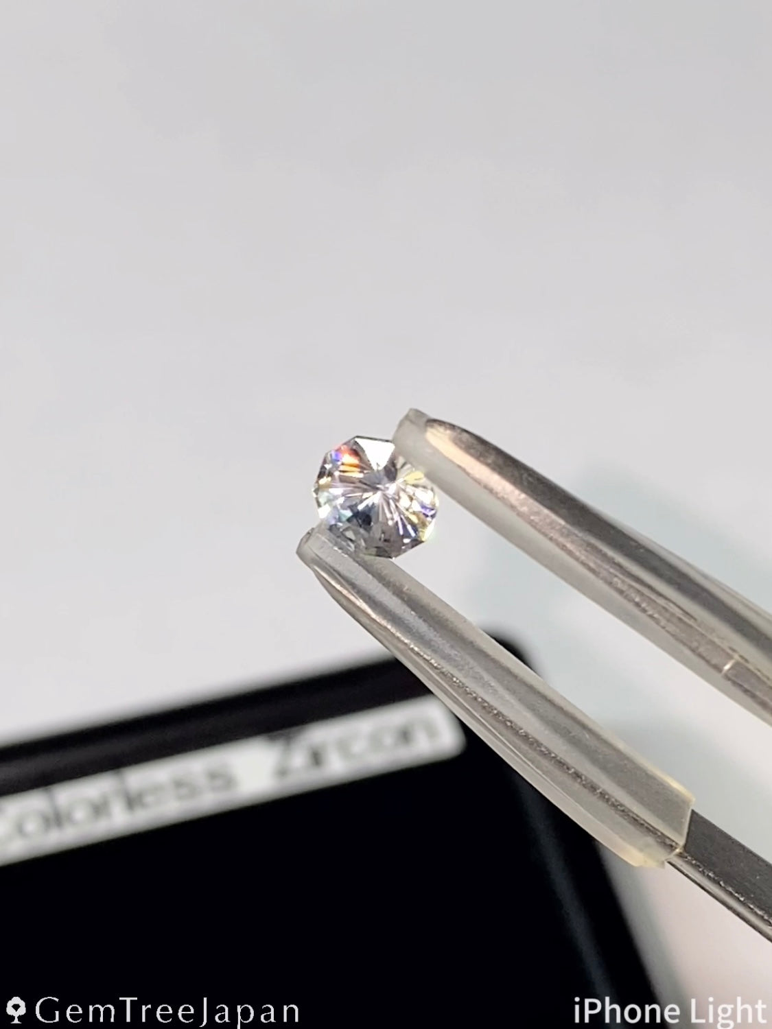 【Trial Price】Colorless Zircon 0.52ct (10) / Cambodia