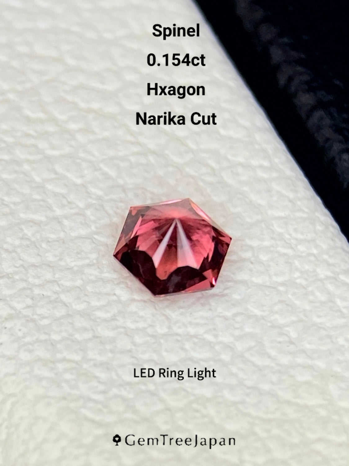 【Trial Price】Orangy Pink Spinel 0.154ct / Myanmar (Burma)