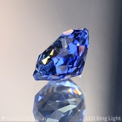 Unheated Sapphire 0.809ct / Sri Lanka