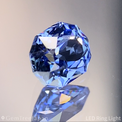 Unheated Sapphire 0.809ct / Sri Lanka
