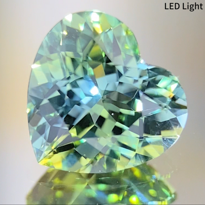 Parti-Color Sapphire 1.79ct / Kanchanaburi