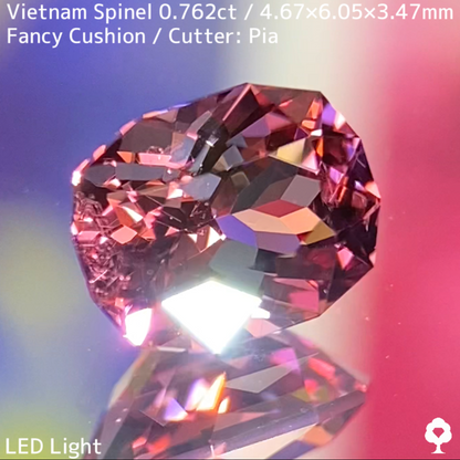 Spinel 0.762ct / Vietnam