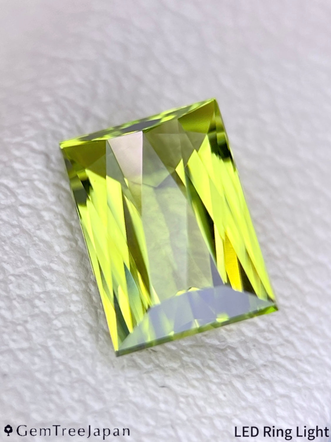 【Trial Price】"Ayatori Cut" Peridot 0.89ct / U.S.A.