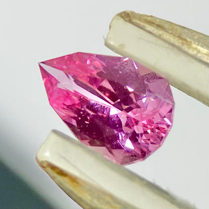 Pink Sapphire 0.34ct / Madagascar