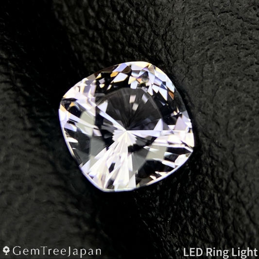 【Nori's Gem】Near Colorless Zoisite 0.647ct / Tanzania