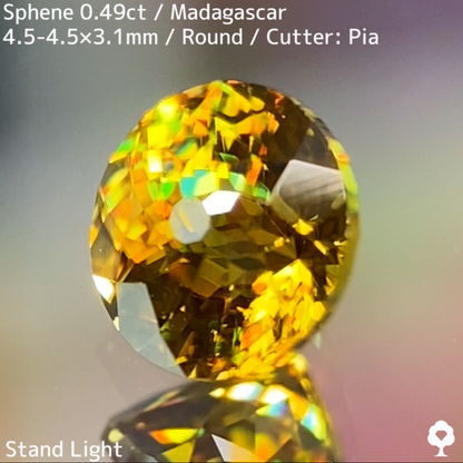 Sphene 0.49ct / Madagascar