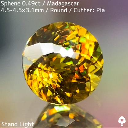 Sphene 0.49ct / Madagascar