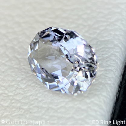 【Nori's Gem】Near Colorless Zoisite 0.560ct / Tanzania