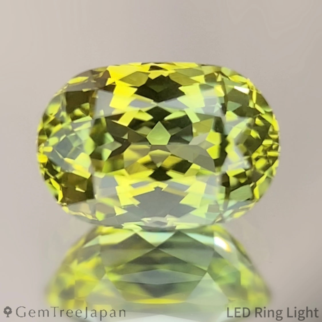 Greenish Yellow Sapphire 1.139ct / Kanchanaburi