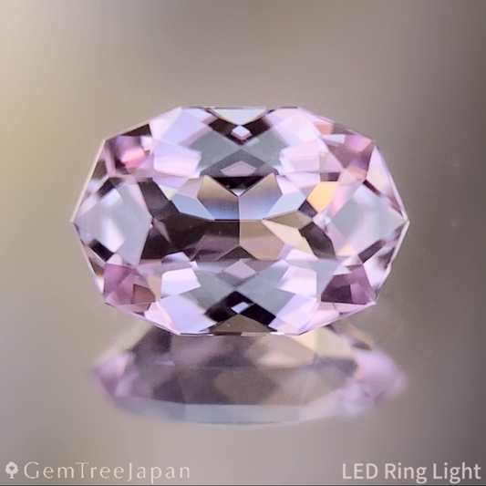 Diaspore 0.725ct / Turkey