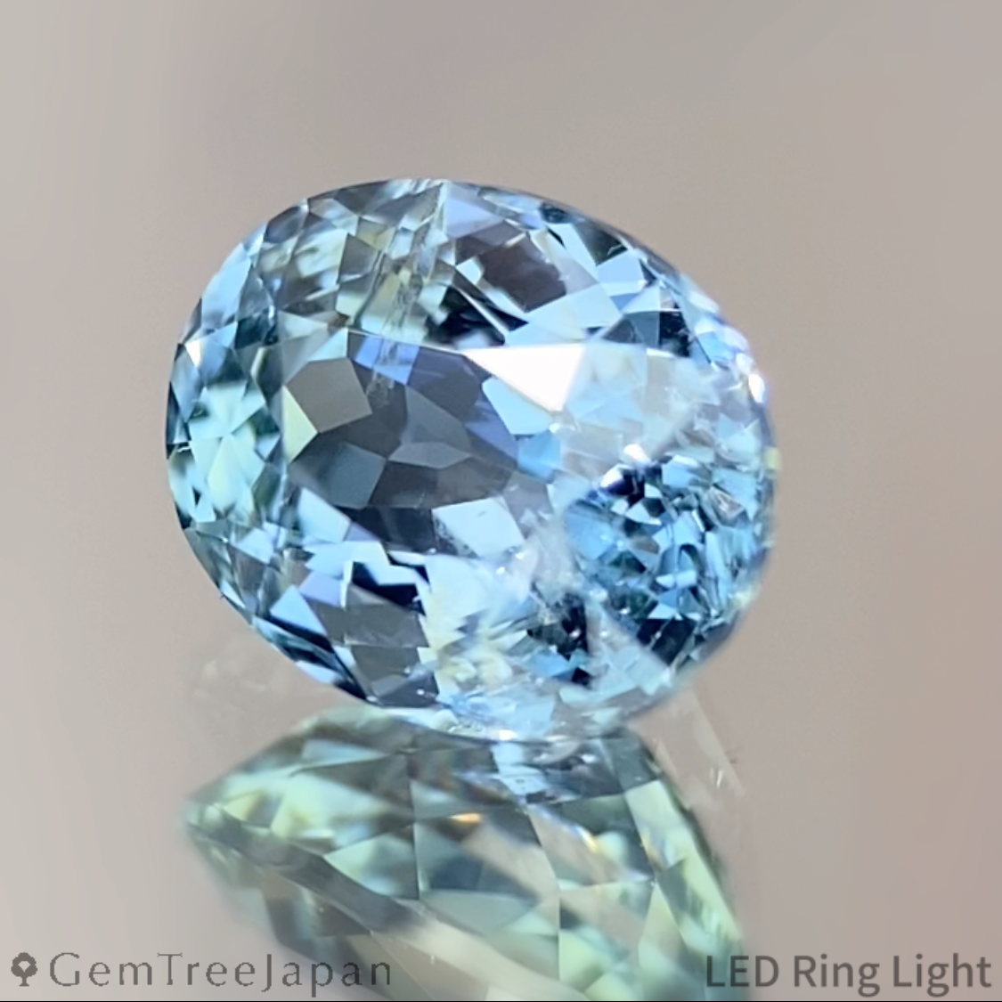 "Ice Mint Blue" Unheated Sapphire 1.177ct / Kanchanaburi