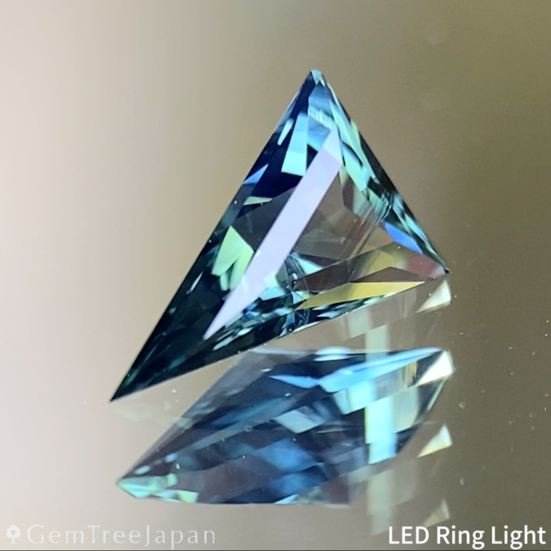Teal Blue Sapphire 0.536ct / Nigeria
