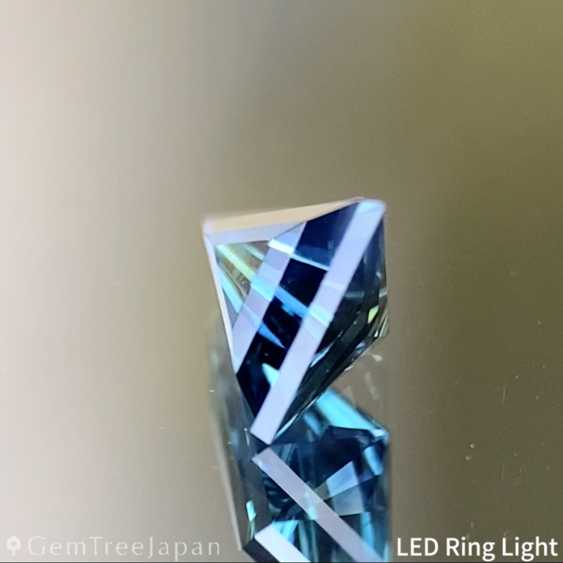 Teal Blue Sapphire 0.536ct / Nigeria