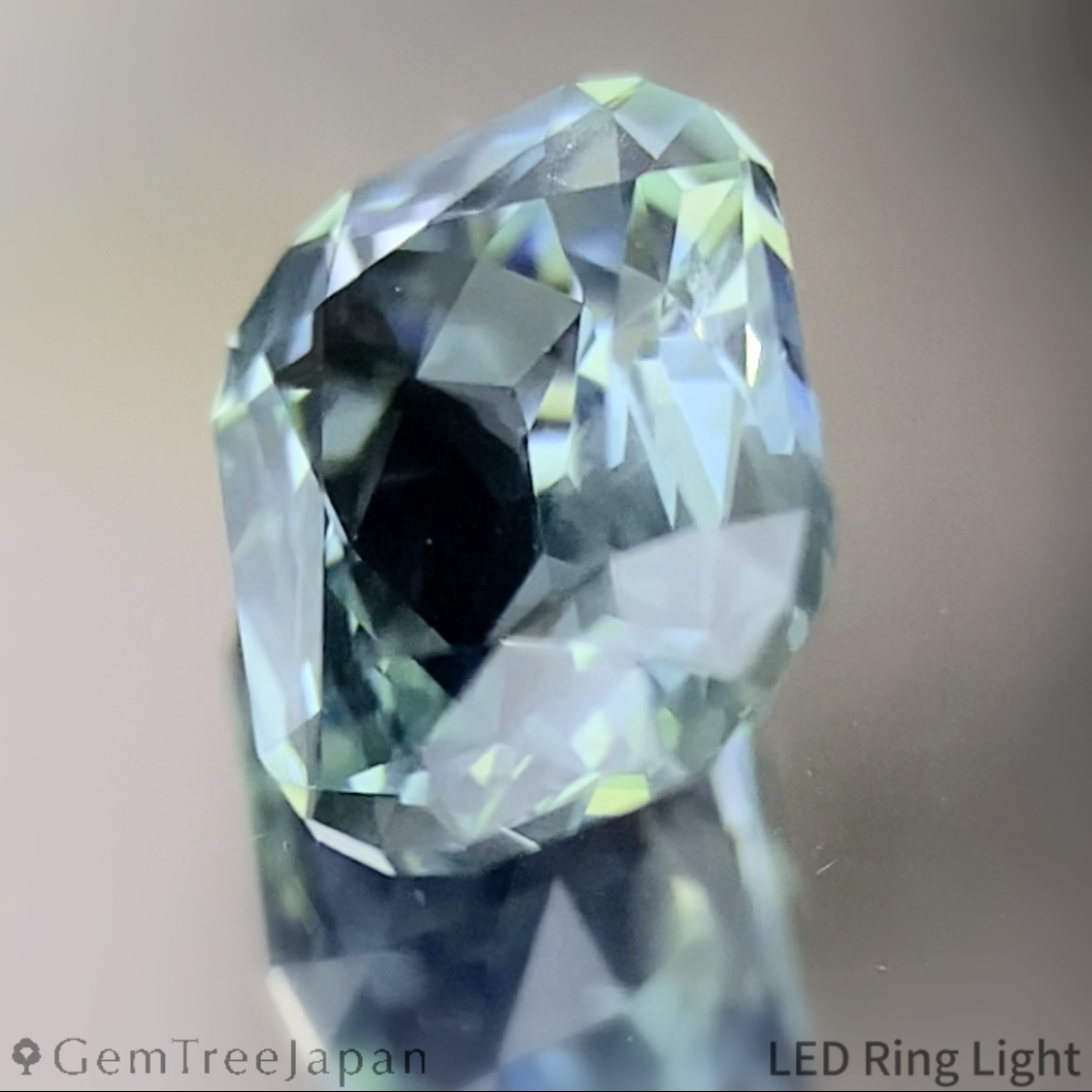 Bluish Light Green Sapphire 1.284ct / Kanchanaburi