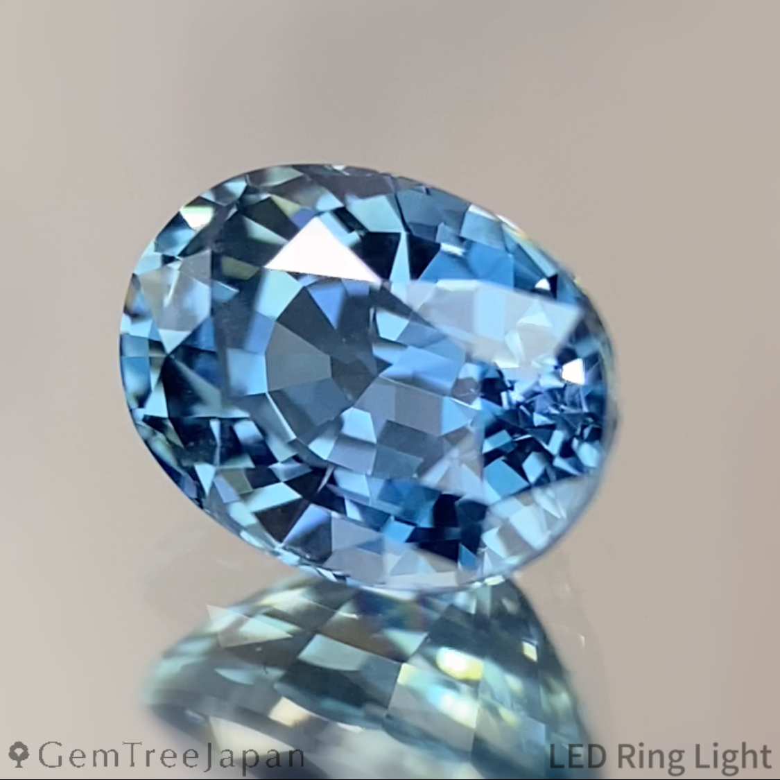 Unheated Sapphire 1.200ct / Kanchanaburi