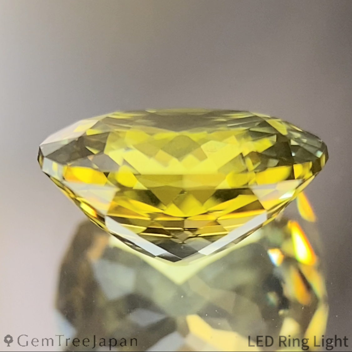 Unheated Sapphire 2.235ct / Kanchanaburi
