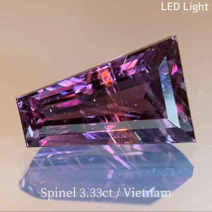 Purple Spinel 3.337ct / Vietnam