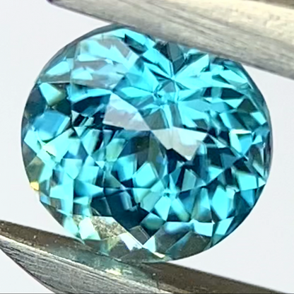 Blue Zircon 0.84ct