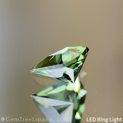 【お客さま専用】Yellowish Green Sapphire 0.263ct / Nigeria