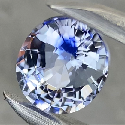 Parti-Color Sapphire 0.54ct / Sri Lanka