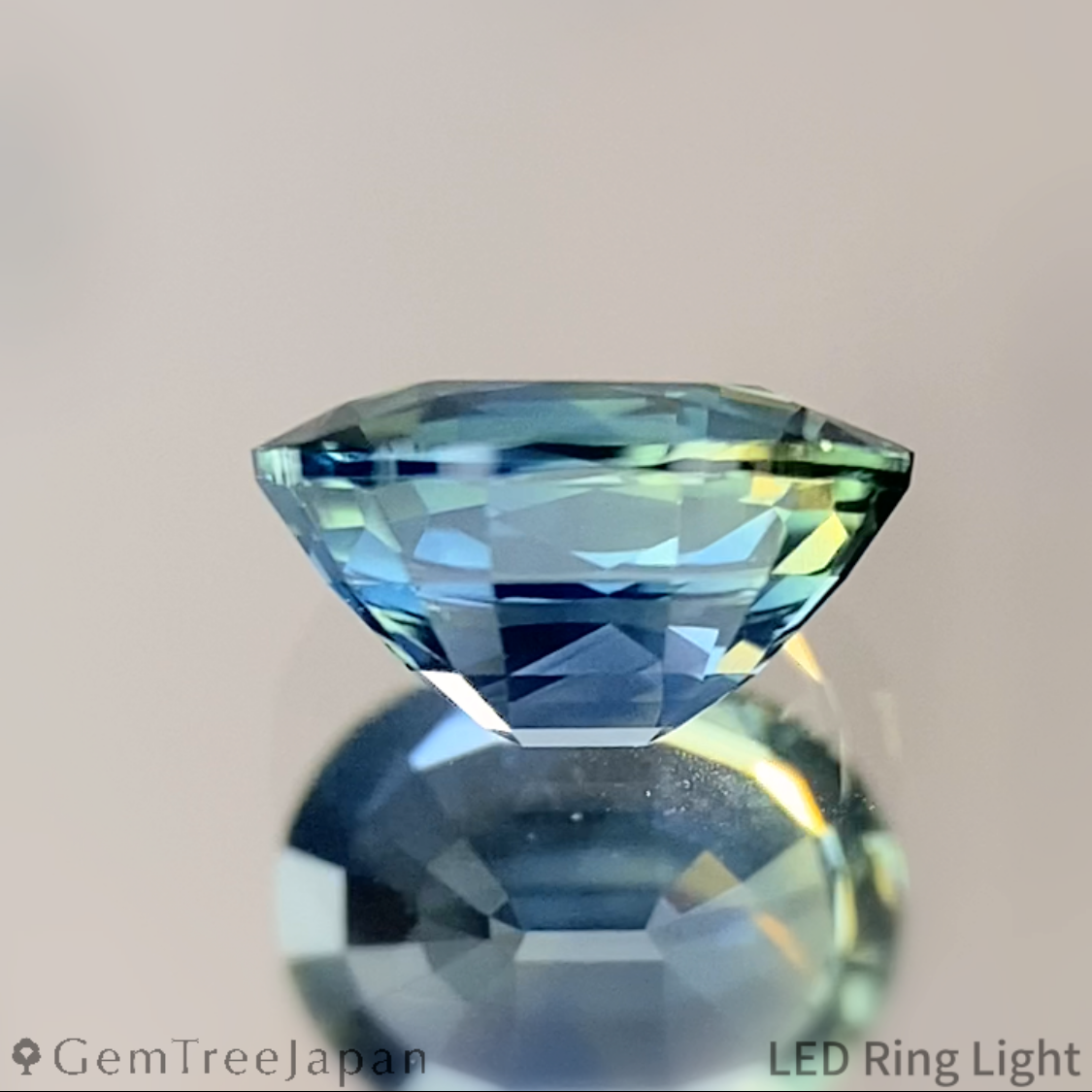 Greenish Blue Sapphire 0.812ct / Kanchanaburi