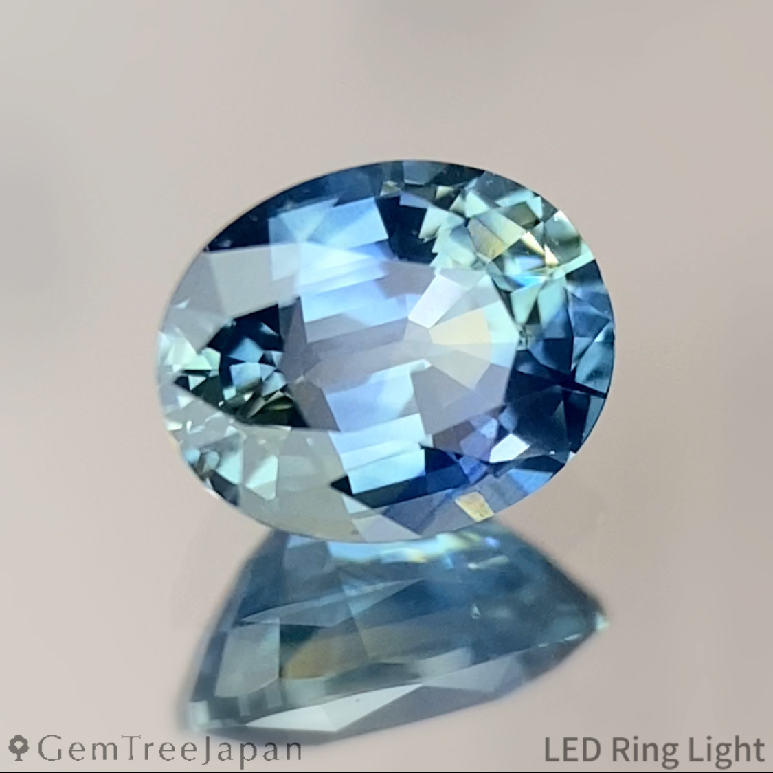 Greenish Blue Sapphire 0.812ct / Kanchanaburi
