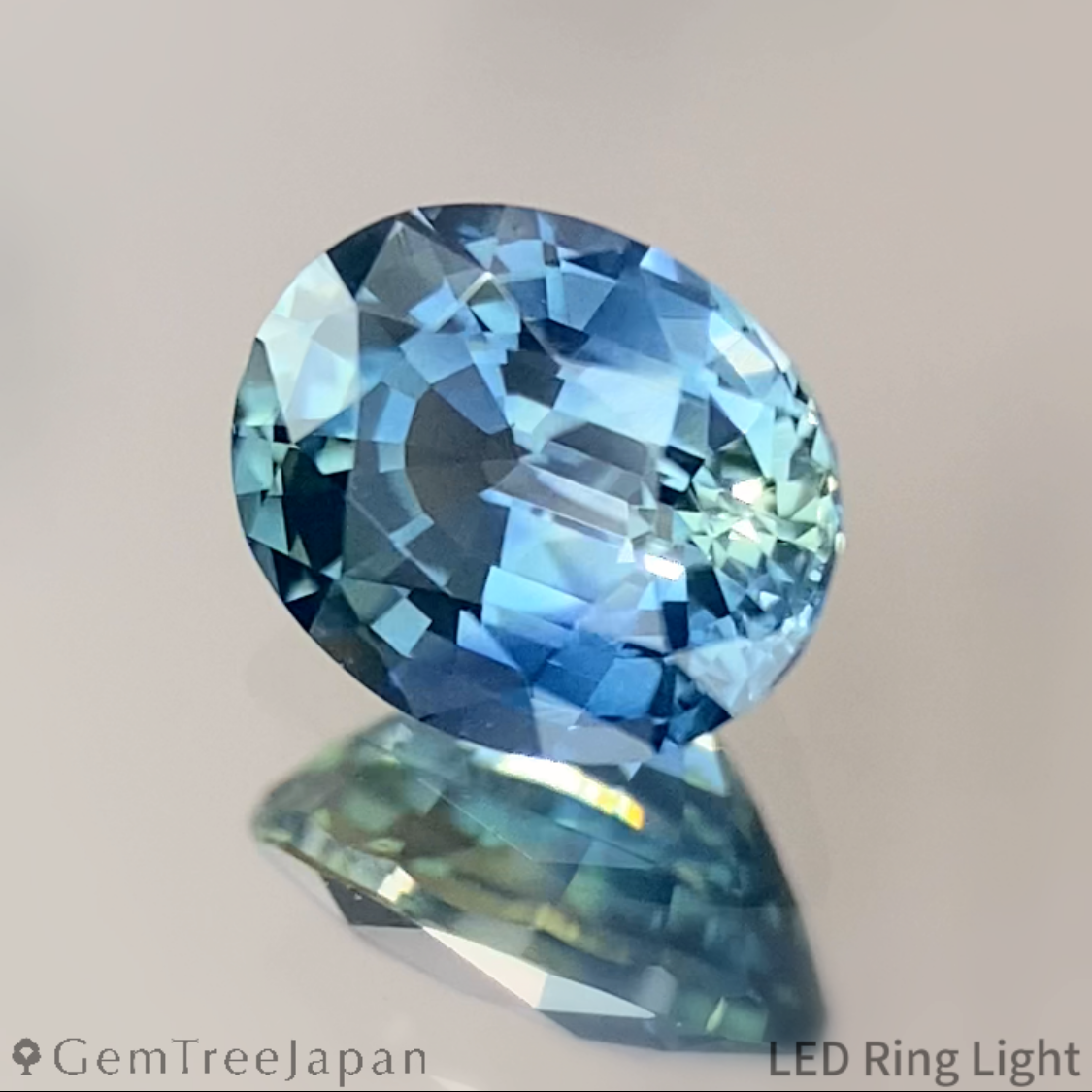 Greenish Blue Sapphire 0.812ct / Kanchanaburi
